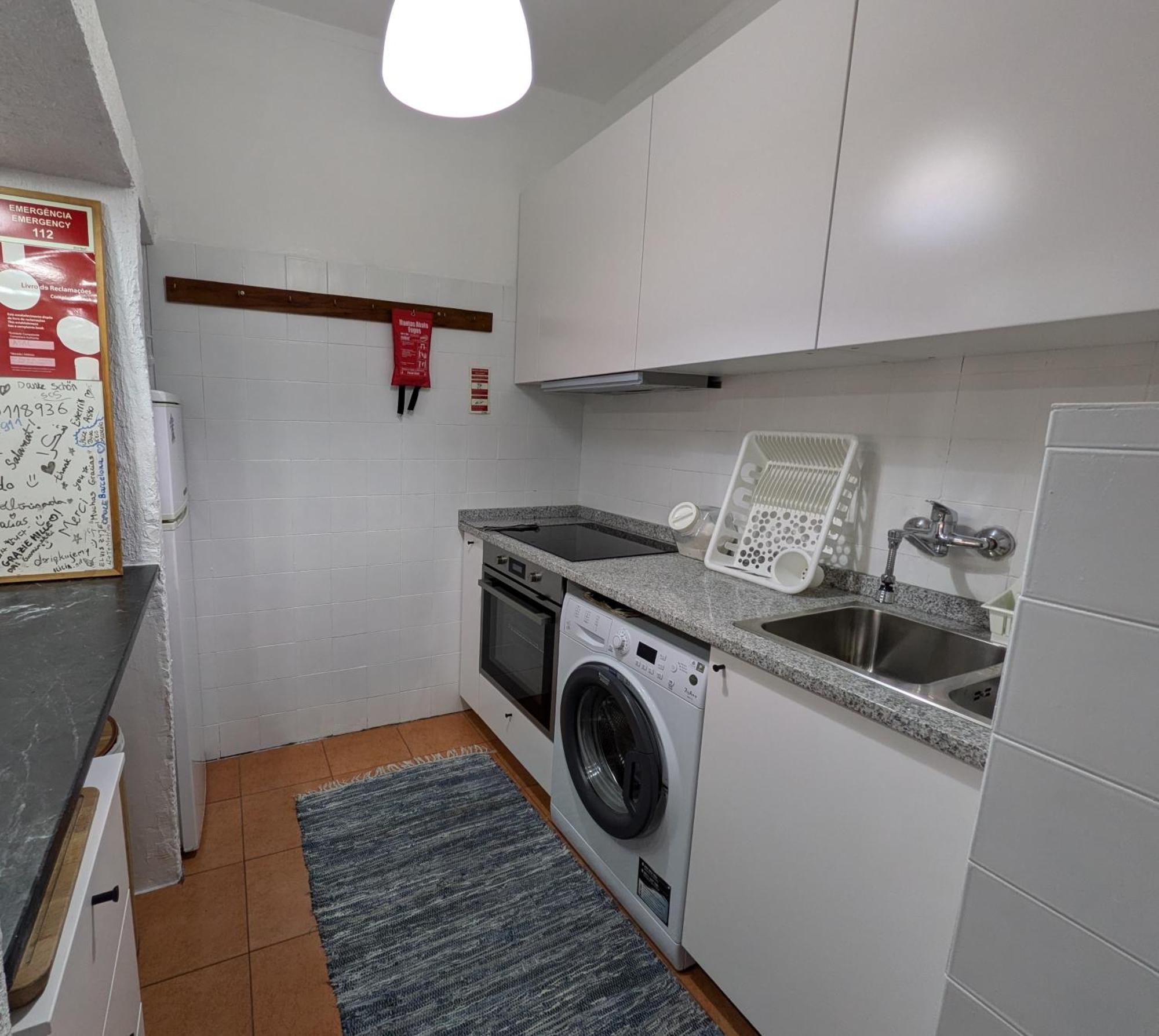 ! Free Parking Street ! Ground Floor With Washer! Porto Exterior photo